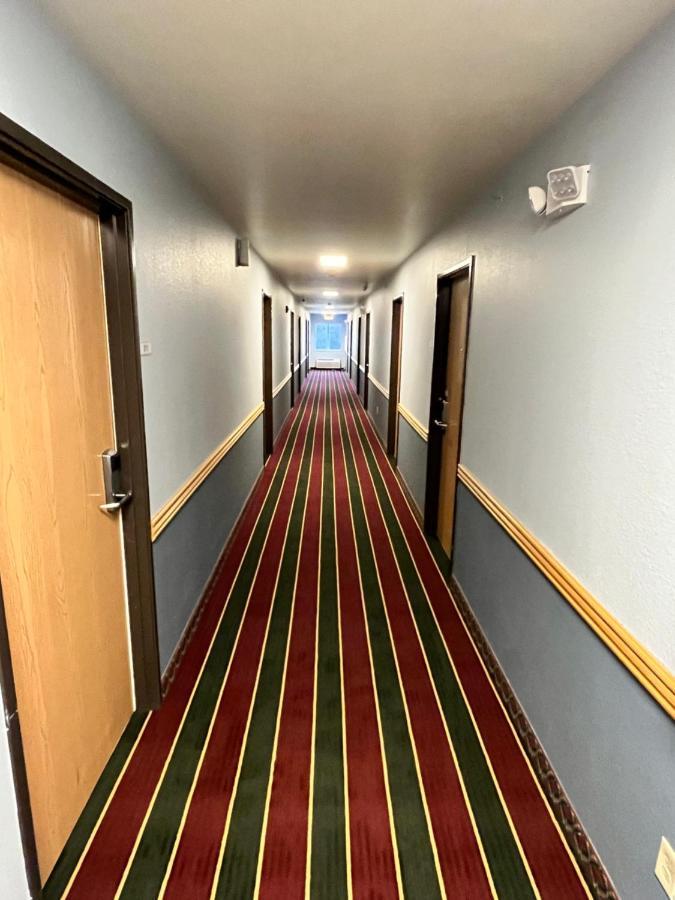 Garnett Hotel & Rv Park 外观 照片
